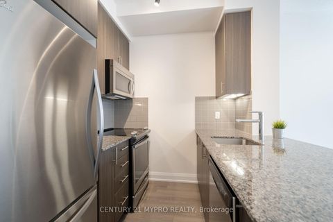 Photo 6 at 212 - 18 Graydon Hall Drive, Donalda, Toronto