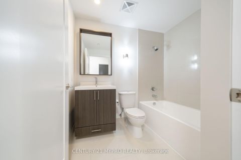Photo 14 at 212 - 18 Graydon Hall Drive, Donalda, Toronto