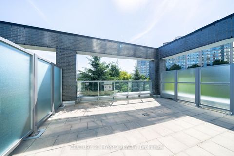 Photo 17 at 212 - 18 Graydon Hall Drive, Donalda, Toronto