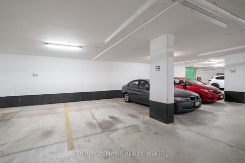 Photo 21 at 212 - 18 Graydon Hall Drive, Donalda, Toronto