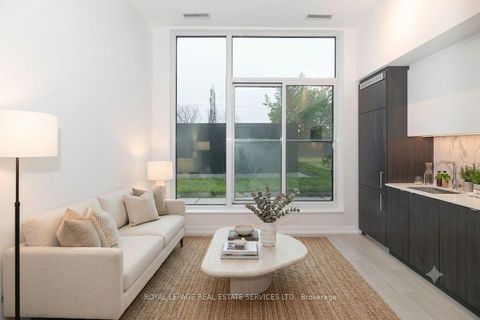 Photo 1 at 201 - 500 Dupont Street, Annex, Toronto