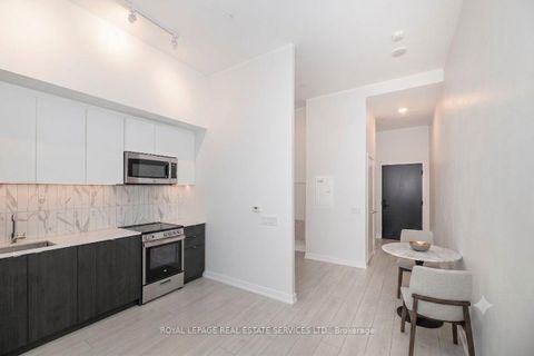Photo 3 at 201 - 500 Dupont Street, Annex, Toronto