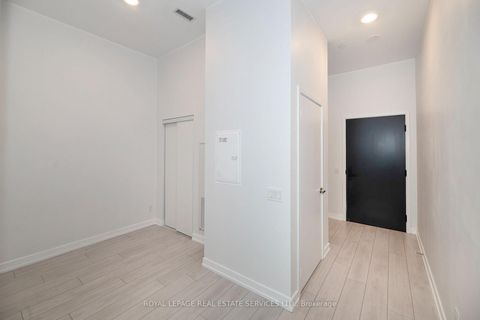 Photo 7 at 201 - 500 Dupont Street, Annex, Toronto