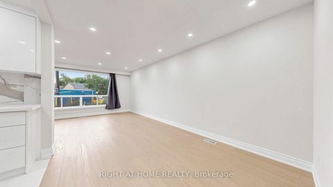 Photo 8 at 76 Fenside Drive, Donalda, Toronto