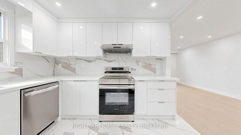 Photo 10 at 76 Fenside Drive, Donalda, Toronto