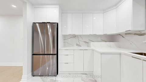 Photo 11 at 76 Fenside Drive, Donalda, Toronto