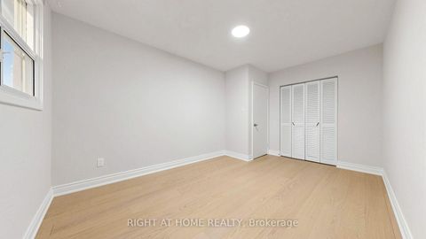 Photo 21 at 76 Fenside Drive, Donalda, Toronto