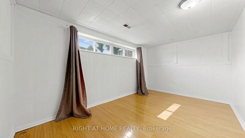 Photo 30 at 76 Fenside Drive, Donalda, Toronto