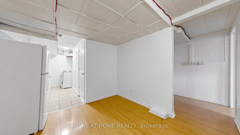 Photo 33 at 76 Fenside Drive, Donalda, Toronto