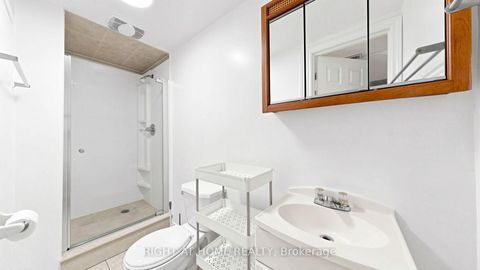 Photo 36 at 76 Fenside Drive, Donalda, Toronto
