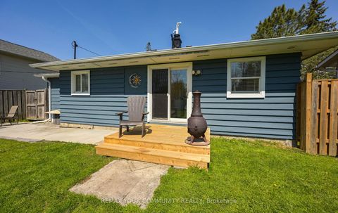 Photo 21 at 285 Kenwood Avenue, Keswick South, Georgina