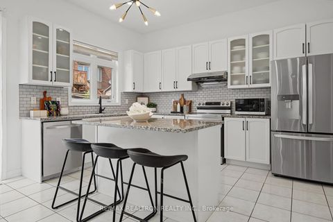 Photo 17 at 28 Brightside Avenue, Jefferson, Richmond Hill