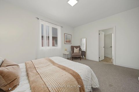 Photo 33 at 28 Brightside Avenue, Jefferson, Richmond Hill