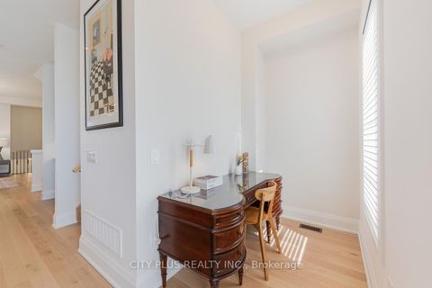 Photo 4 at 9398 Bayview Avenue, Observatory, Richmond Hill