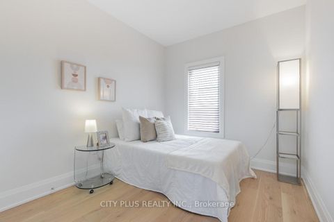 Photo 16 at 9398 Bayview Avenue, Observatory, Richmond Hill