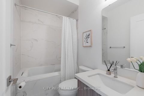 Photo 17 at 9398 Bayview Avenue, Observatory, Richmond Hill