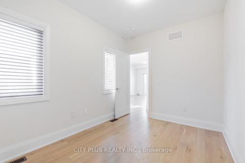 Photo 26 at 9398 Bayview Avenue, Observatory, Richmond Hill