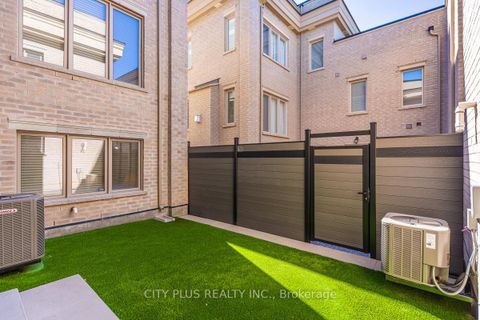 Photo 32 at 9398 Bayview Avenue, Observatory, Richmond Hill