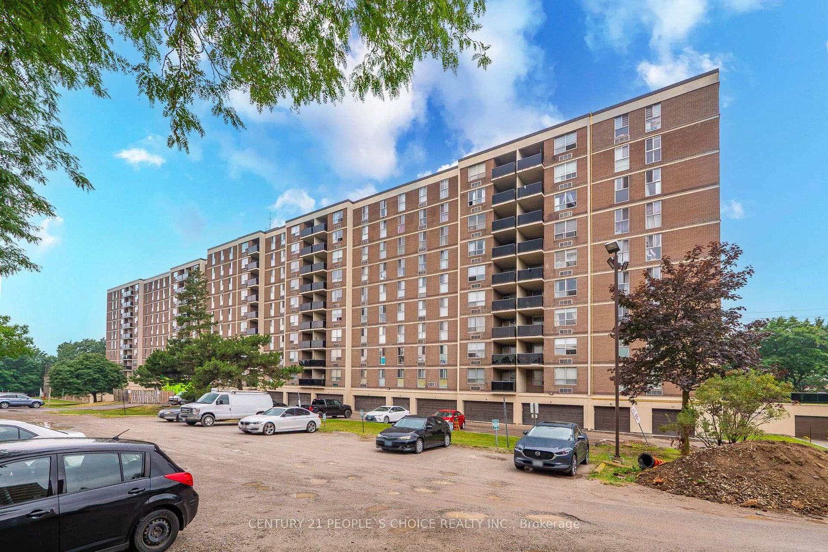 814 - 2825 Islington Avenue, Humber Summit, Toronto photo 1