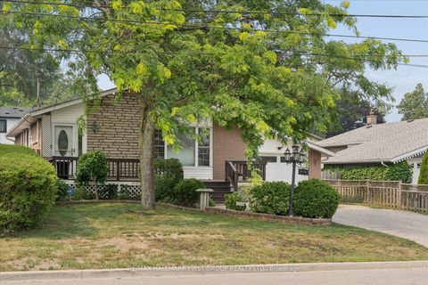 Photo 0 at 970 Timmins Gardens, West Shore, Pickering