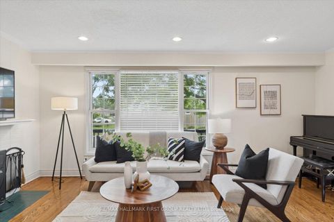 Photo 4 at 970 Timmins Gardens, West Shore, Pickering