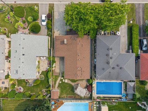 Photo 28 at 970 Timmins Gardens, West Shore, Pickering