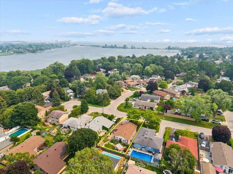 Photo 29 at 970 Timmins Gardens, West Shore, Pickering