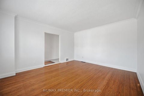 Photo 7 at 295 Falstaff Avenue, Maple Leaf, Toronto