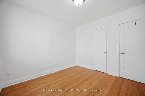 Photo 14 at 295 Falstaff Avenue, Maple Leaf, Toronto