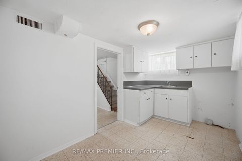 Photo 22 at 295 Falstaff Avenue, Maple Leaf, Toronto