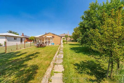 Photo 39 at 295 Falstaff Avenue, Maple Leaf, Toronto