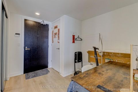 Photo 26 at 4202 - 501 Yonge Street, Yonge Corridor, Toronto