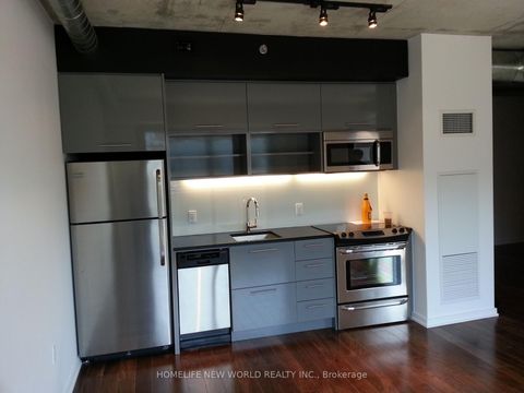 Photo 2 at 343 - 47 Lower River Street, Moss Park, Toronto