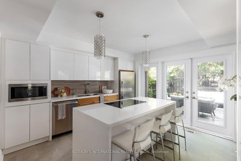 Photo 5 at 60 Doonaree Drive, Donalda, Toronto