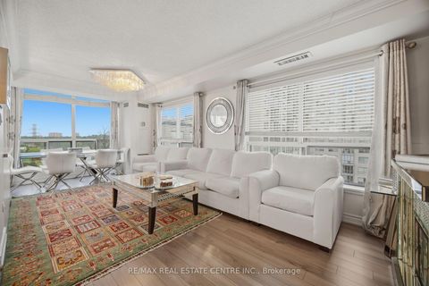 Photo 6 at 718 - 1470 Midland Avenue, Dorset Park, Toronto