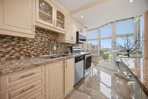Photo 14 at 718 - 1470 Midland Avenue, Dorset Park, Toronto
