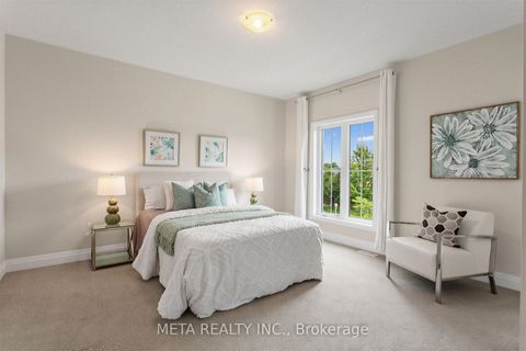 Photo 34 at 56 Klees Crescent, Aurora Highlands, Aurora