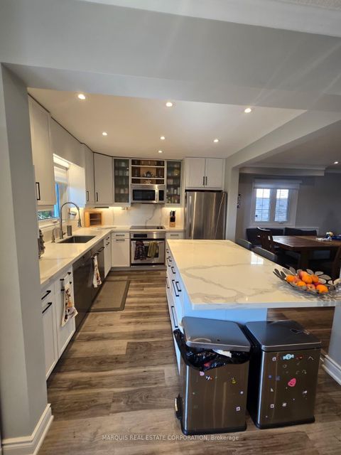 Photo 20 at 198 Forsyth Road, London, Newmarket