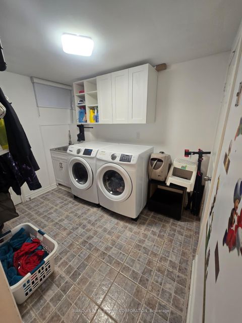 Photo 22 at 198 Forsyth Road, London, Newmarket