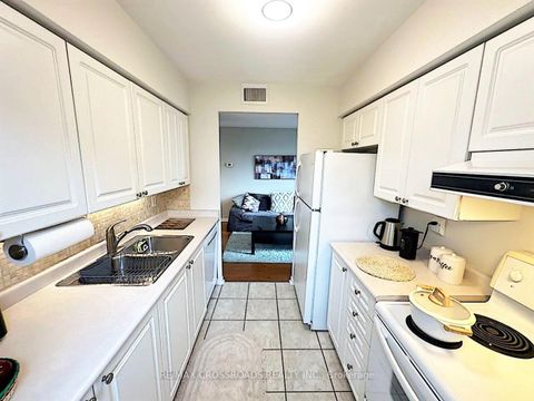 Photo 16 at 906 - 155 Beecroft Road, Westgate, Toronto