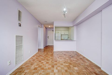 Photo 11 at 728 - 60 St. Patrick Street, Chinatown, Toronto