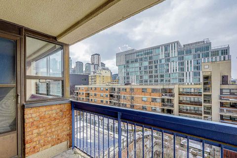 Photo 18 at 728 - 60 St. Patrick Street, Chinatown, Toronto