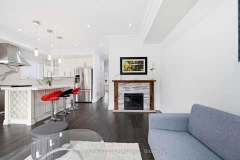 Photo 8 at 77 Cronin Drive, City Centre West, Toronto