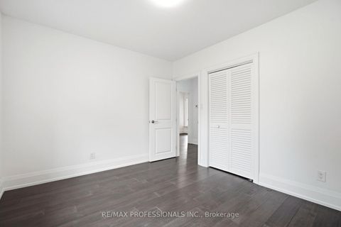 Photo 16 at 77 Cronin Drive, City Centre West, Toronto