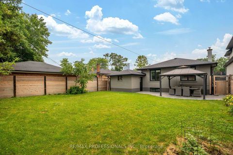Photo 35 at 77 Cronin Drive, City Centre West, Toronto