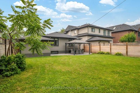 Photo 36 at 77 Cronin Drive, City Centre West, Toronto