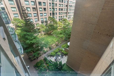 Photo 16 at 513 - 109 Front Street E, Waterfront Communities C8, Toronto