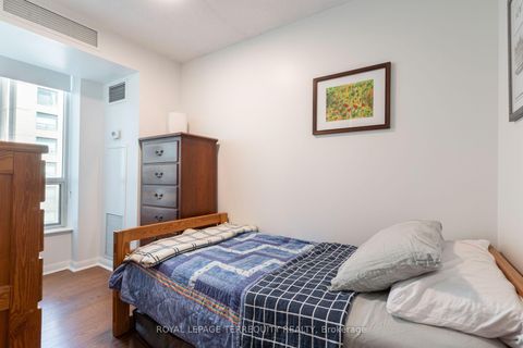 Photo 21 at 513 - 109 Front Street E, Waterfront Communities C8, Toronto