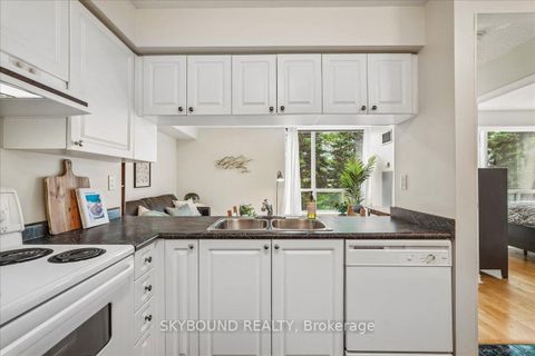 Photo 11 at 308 - 745 New Westminster Drive, Brownridge, Vaughan