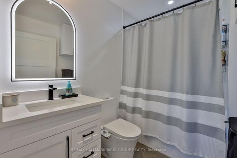 Photo 16 at 409 - 625 Queen Street E, South Riverdale, Toronto